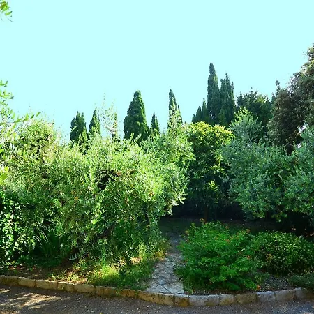 Simple Holiday Home In Castiglioncello With Garden * Quercianella